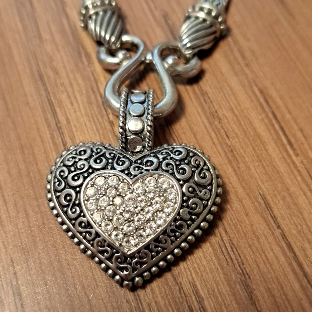 Lia Sophia necklace